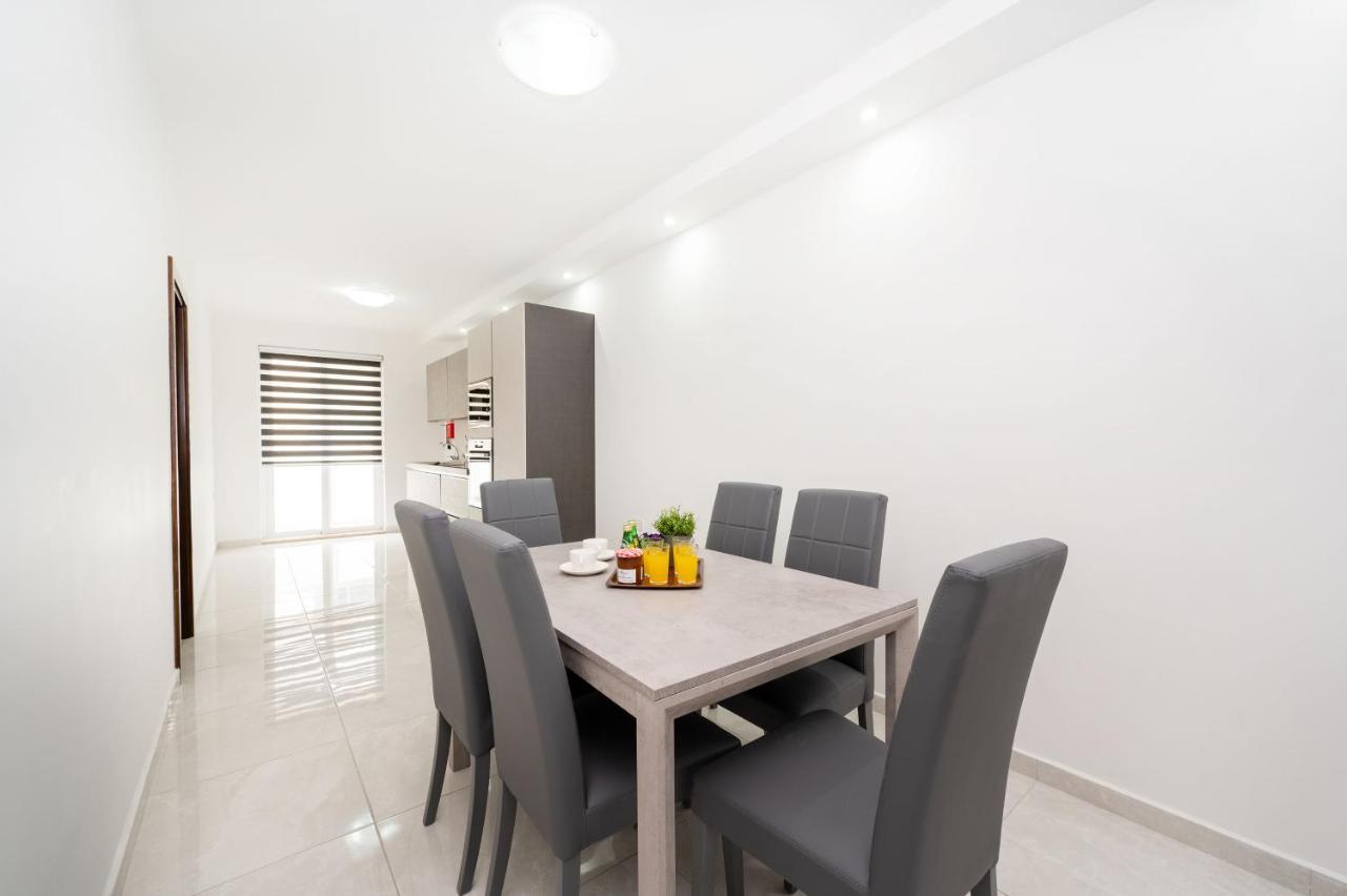 Vela Blu Apartments - Rose Court Gzira Luaran gambar