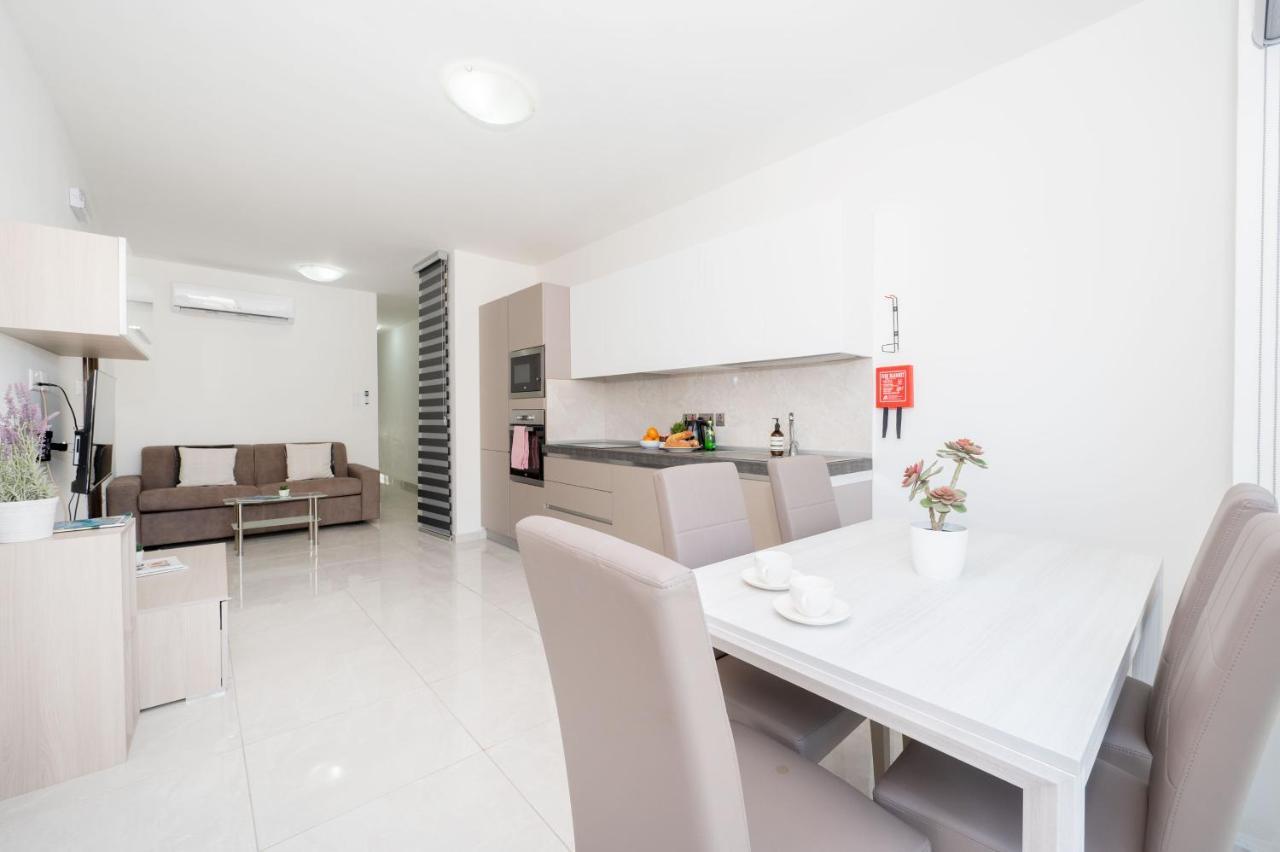 Vela Blu Apartments - Rose Court Gzira Luaran gambar