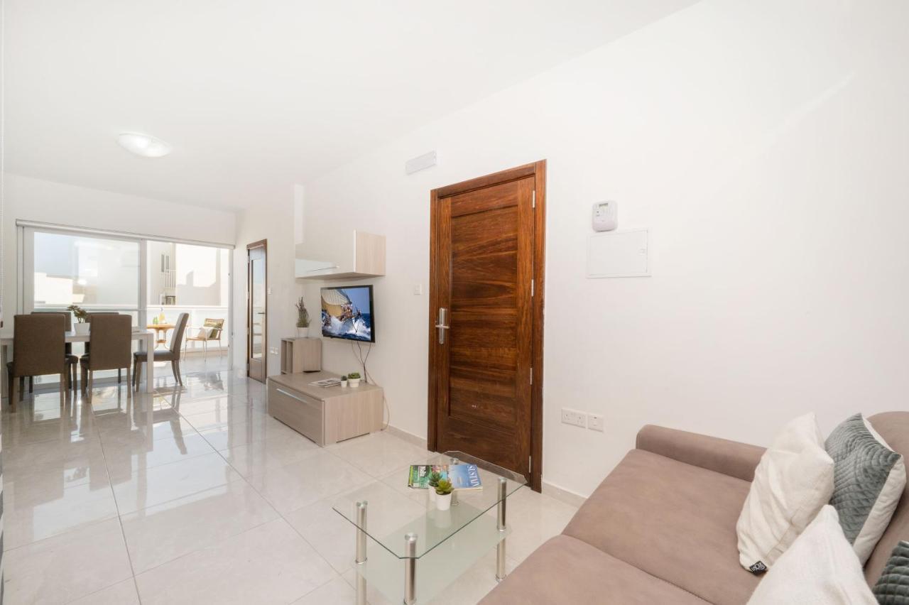Vela Blu Apartments - Rose Court Gzira Luaran gambar